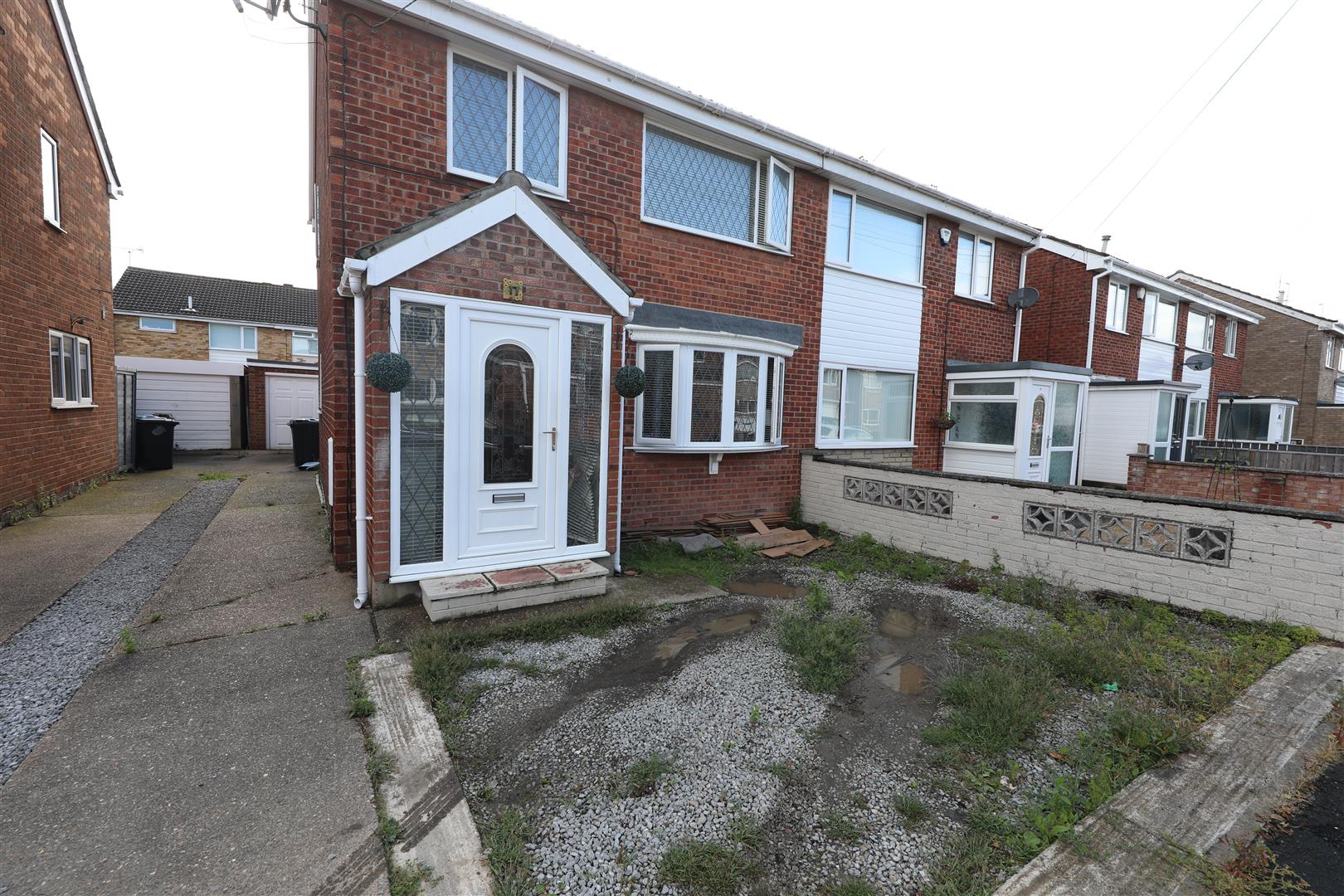 Property & Houses for Sale & Let in Hull Symonds & Greenham